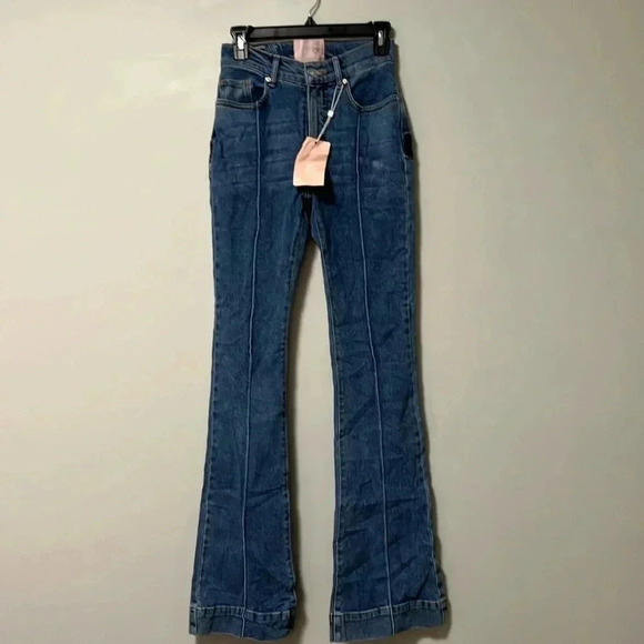 NWT REVICE two toned  Venus flare Special Edition Star jeans 27 - Picture 2 of 12